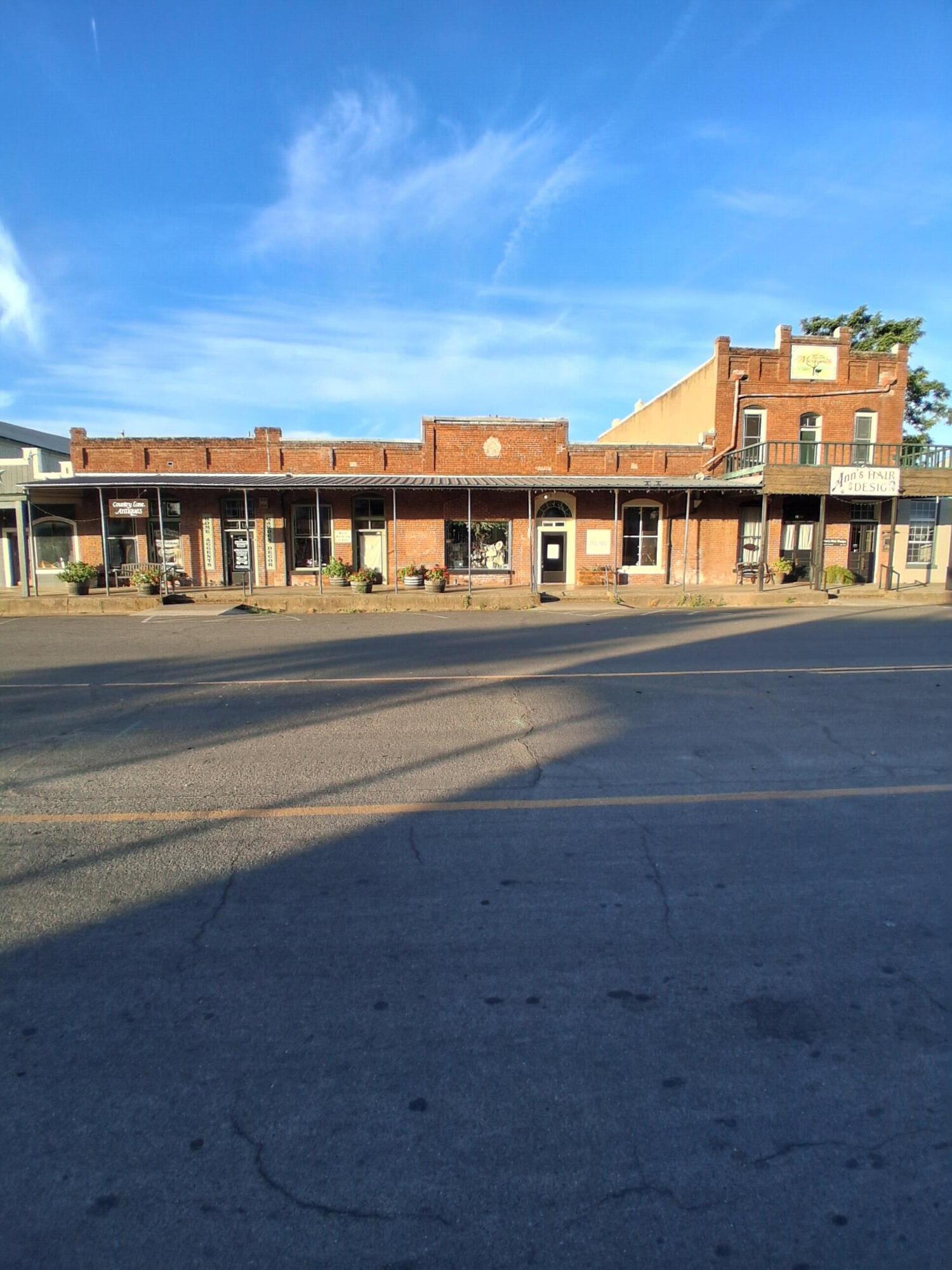 Business Opportunity in Cottonwood 3