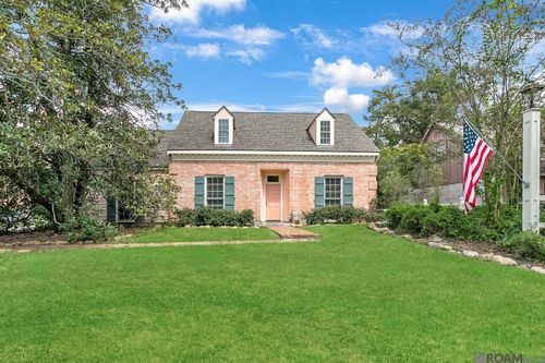 3635 Woodland Ridge Blvd, Baton Rouge, LA, 70816-2750 | Card Image