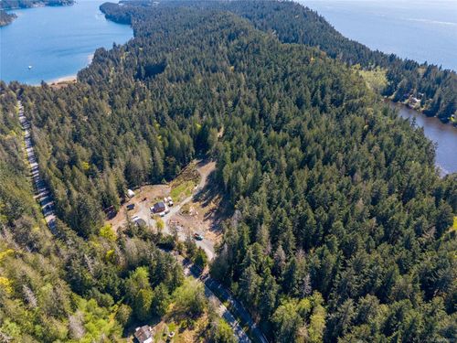 4805 Schooner Way, Pender Island, BC, V0N2M2 | Card Image