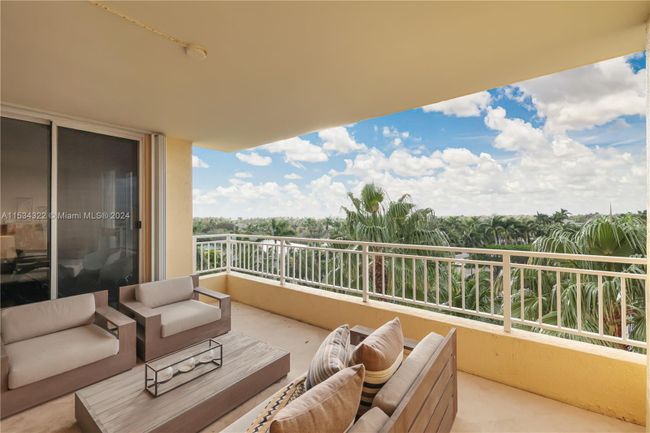 PH-12 - 765 Crandon Blvd, Condo with 3 bedrooms, 4 bathrooms and null parking in Key Biscayne FL | Image 33