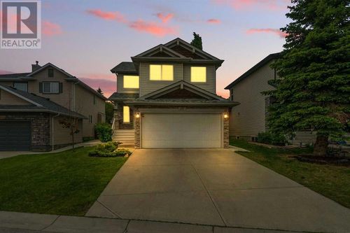117 Wentworth Close Sw, Calgary, AB, T3H4W1 | Card Image