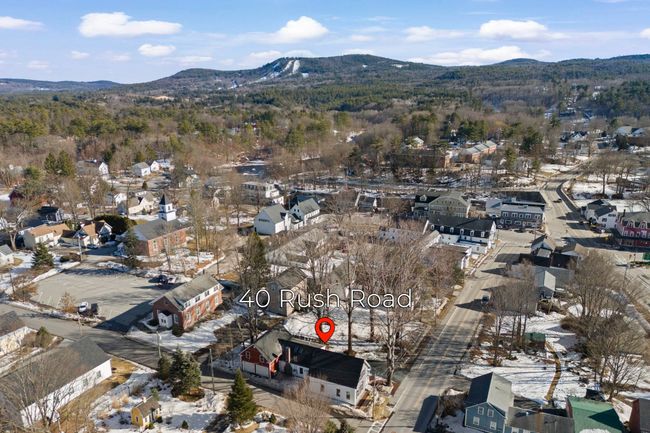 B - 40 Rush Rd, Condo with 4 bedrooms, 2 bathrooms and null parking in Henniker NH | Image 6