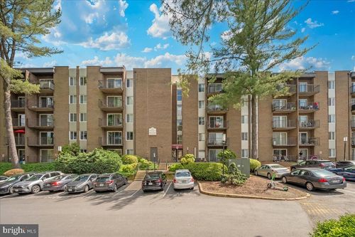 511-60 S Van Dorn St, ALEXANDRIA, VA, 22304-4264 | Card Image