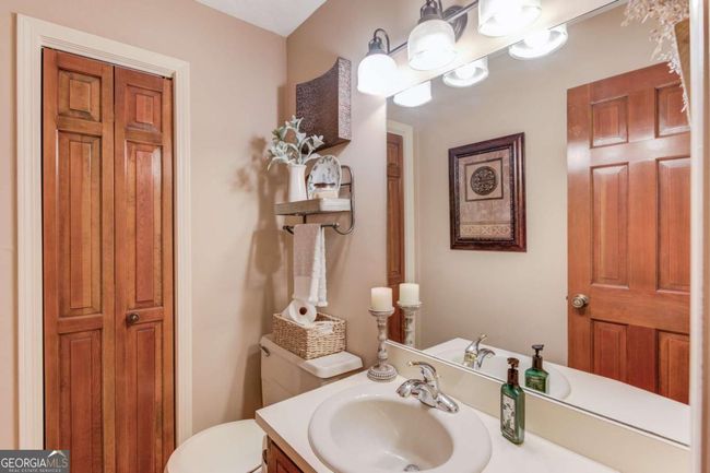 2291 Smokehouse Path, House other with 4 bedrooms, 3 bathrooms and 2 parking in Lawrenceville GA | Image 20