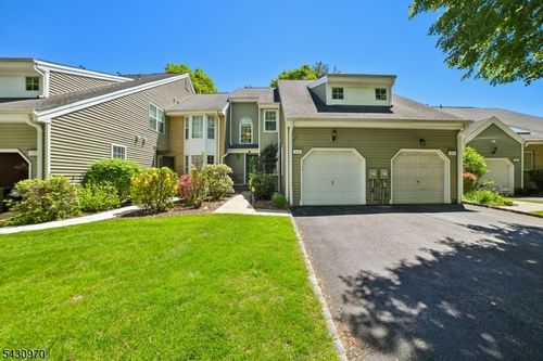 121 Coccio Dr, West Orange, NJ, 07052-4120 | Card Image