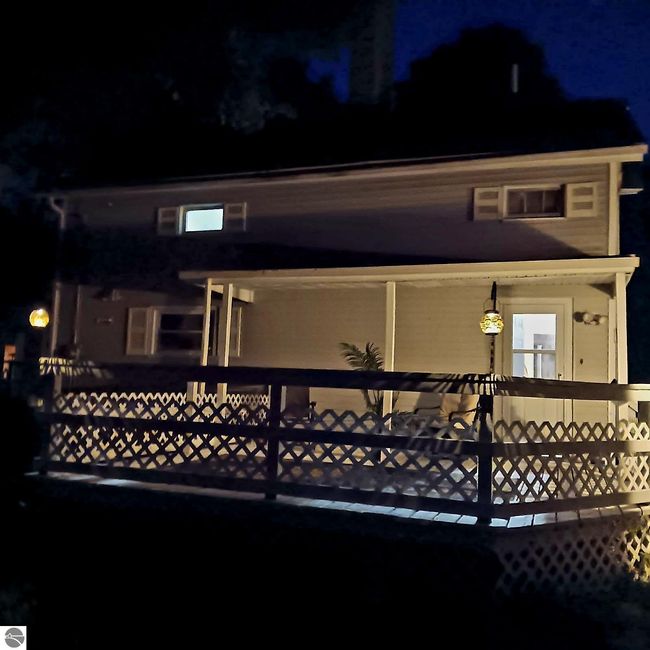 405 E Saginaw St, House other with 4 bedrooms, 2 bathrooms and null parking in Saint Louis MI | Image 22