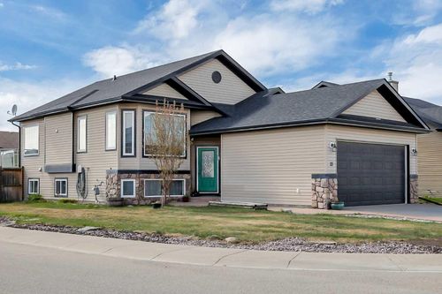 23 Lambertson Pl, Sylvan Lake, AB, T4S2P9 | Card Image