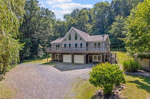 2071 Route 68, Zelienople, PA, 16063-3713 | Card Image