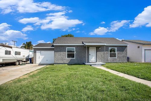 634 Spruce St, Imperial Beach, CA, 91932-2033 | Card Image