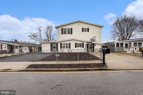 515 Morningside Dr, Glen Burnie, MD, 21061-4225 | Card Image