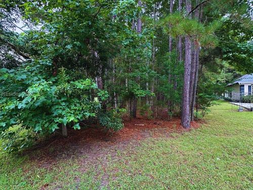 33 Sorrelwood Ln, Bluffton, SC, 29910-5738 | Card Image