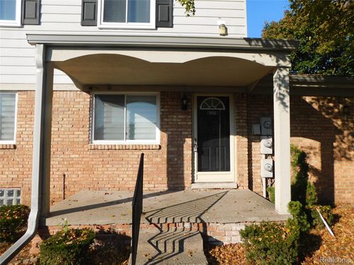 7-1956 Orchard Crest St, Shelby Township, MI, 48317-4526 | Card Image