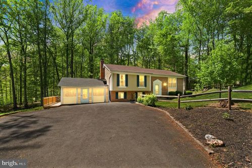 13600 Smithwood Ct, Nokesville, VA, 20181-3311 | Card Image