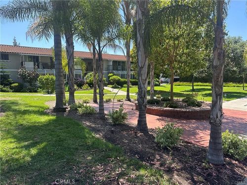 967 Calle Aragon, Laguna Woods, CA, 92637-3558 | Card Image