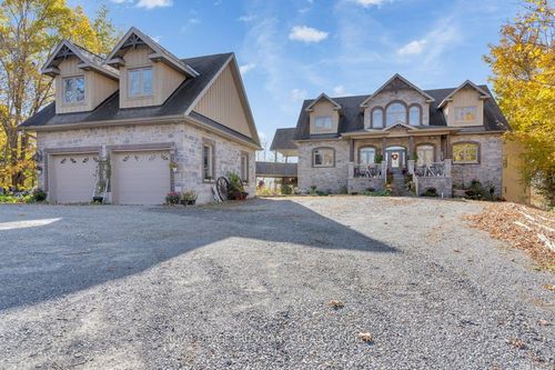 1749 Ormsbee Rd, Battersea, ON, K0H1H0 | Card Image