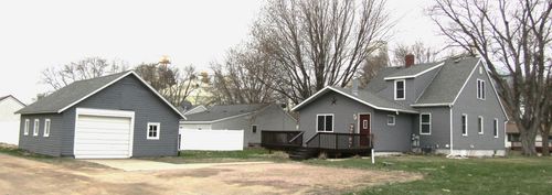 215 7th St, Dawson, MN, 56232-2337 | Card Image