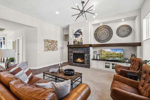 14950 142nd Ave N, Dayton, MN, 55327-5904 | Card Image