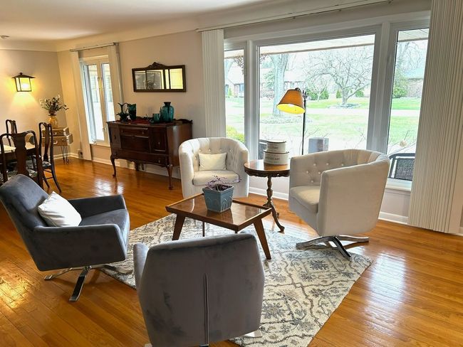 Living Room | Image 13