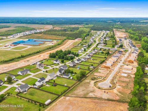 507 Sandy Hollow Dr, Jacksonville, NC, 28540-6400 | Card Image