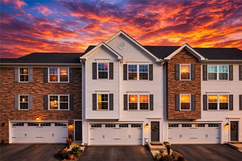 120 John St, Washington, PA, 15301-1654 | Card Image