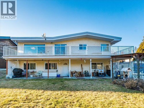 3613 9th Ave, Castlegar, BC, V1N2Z6 | Card Image