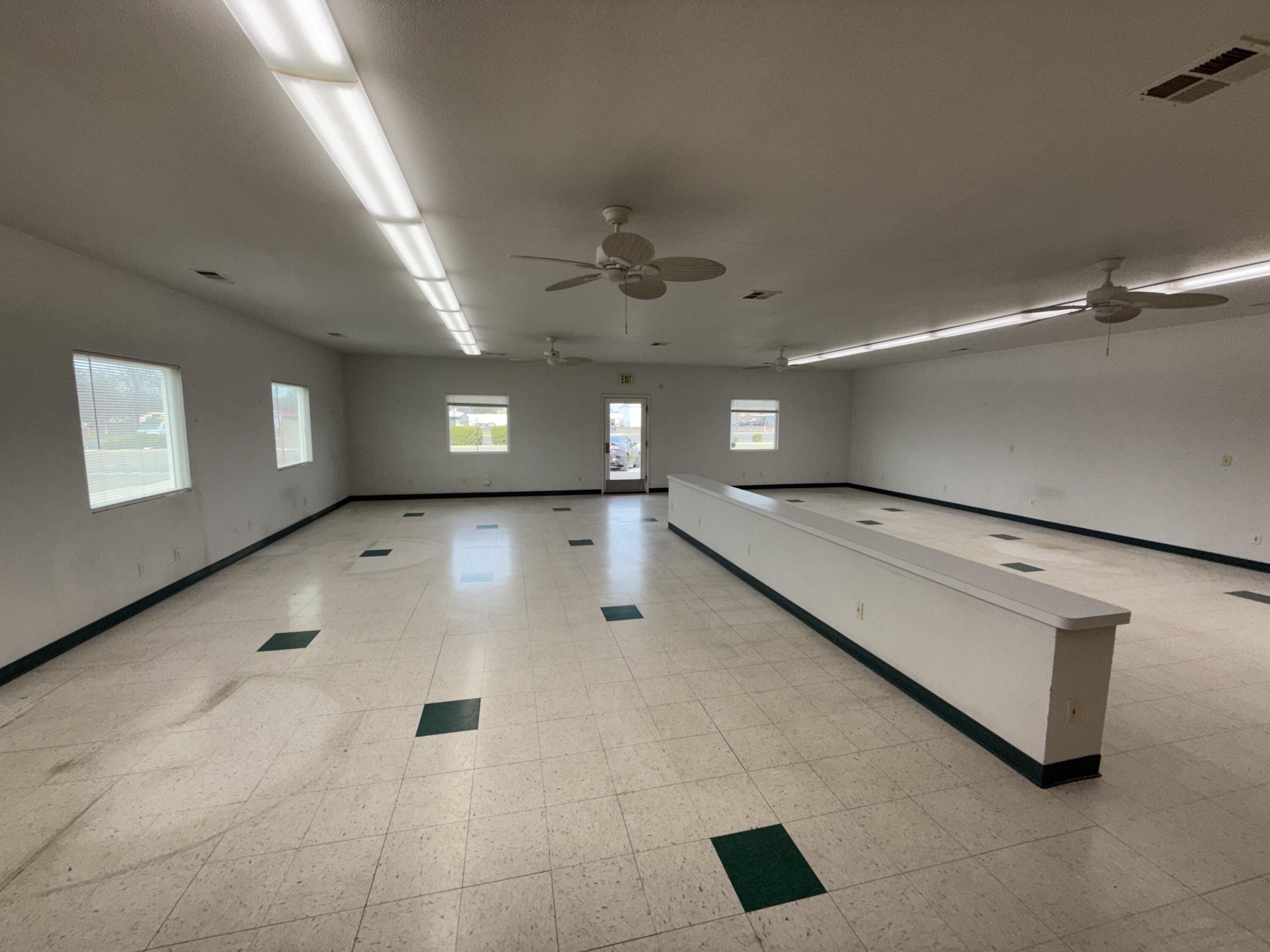 Commercial Lease in Anderson 5