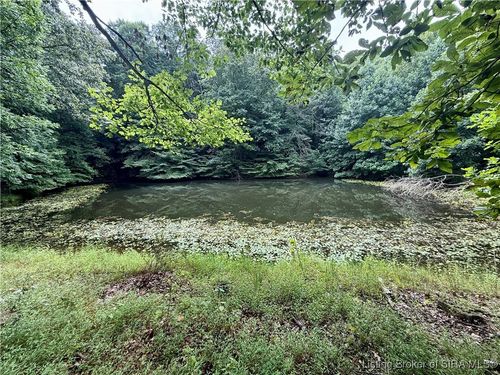 2032 W Goat Hollow Rd, Vallonia, IN, 47281-8027 | Card Image