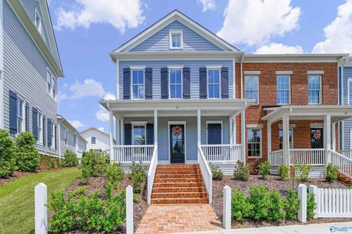 30 Pine St Nw, Huntsville, AL, 35806-4155 | Card Image