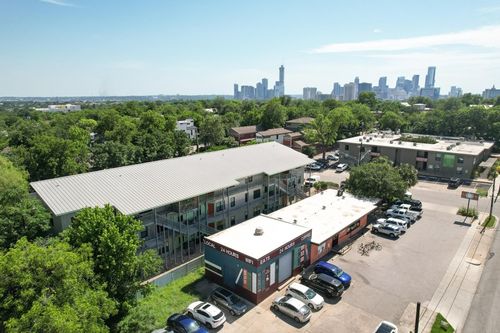 apt-44-1807 Poquito St, Austin, TX, 78702-1353 | Card Image