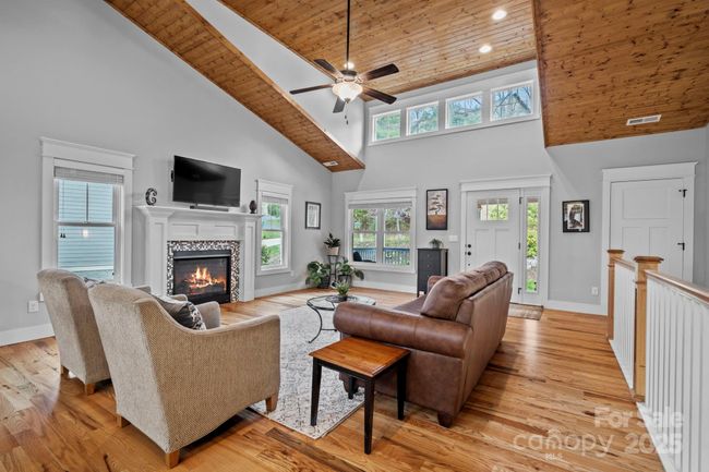 16 Sugarland Ridge Rd, House other with 3 bedrooms, 3 bathrooms and null parking in Fairview NC | Image 8