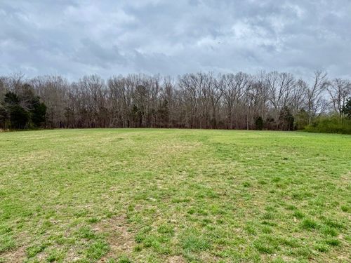 2 W Lincoln St, Tullahoma, TN, 37388 | Card Image