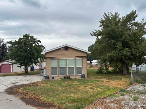 1282 Twin Villa Loop, Twin Falls, ID, 83301-8016 | Card Image