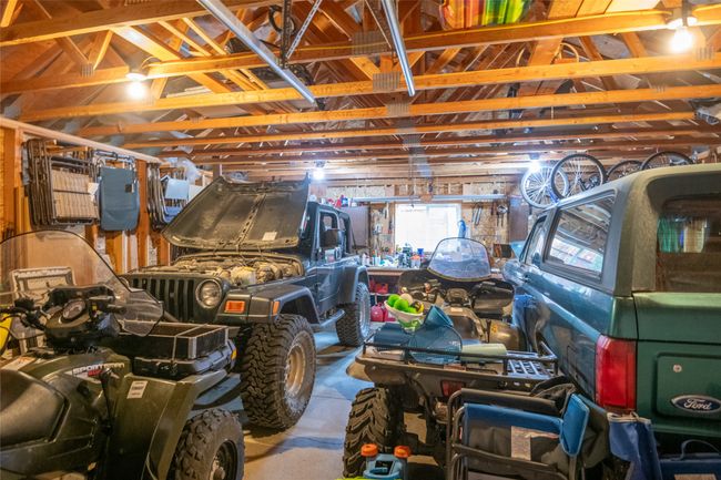 View of garage | Image 27