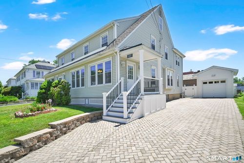 107 Washington Cir, West Hartford, CT, 06119-2027 | Card Image