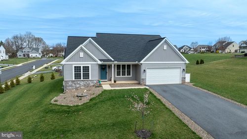 7 Rein Dr, STEVENS, PA, 17578-9502 | Card Image