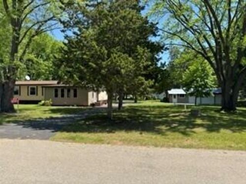 N3554 Franks Dr, Montello, WI, 53949-7912 | Card Image