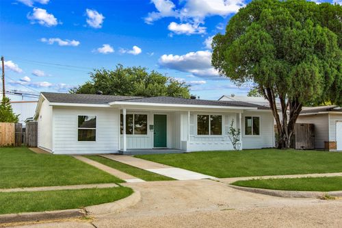 11803 Abston Ln, Dallas, TX, 75218-1508 | Card Image