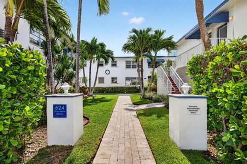 3-624 Orton Avenue, Fort Lauderdale, FL, 33304 | Card Image