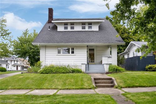 2206 S Linden Ave, Alliance, OH, 44601-5153 | Card Image