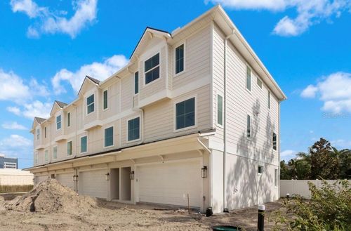 d-4208 W Carmen St, TAMPA, FL, 33609-2204 | Card Image