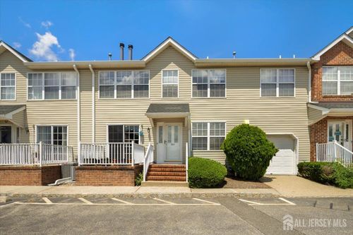 364 Bowler Ct, Piscataway, NJ, 08854-6648 | Card Image