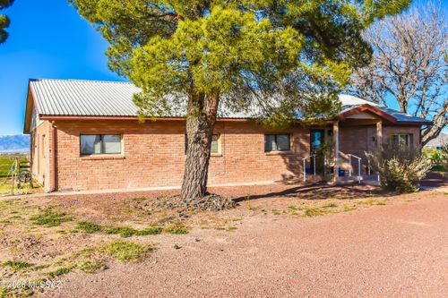 3760 W Valley View Ln, Willcox, AZ, 85643-3424 | Card Image