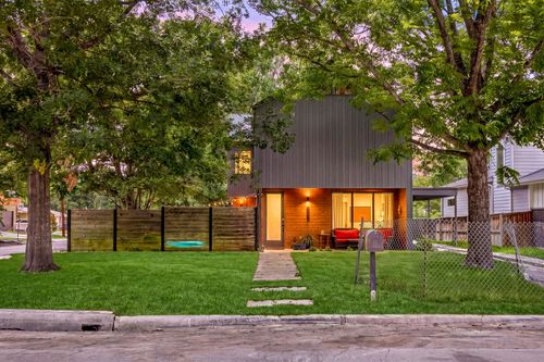 3306 Garden Villa Ln, Austin, TX, 78704-6162 | Card Image