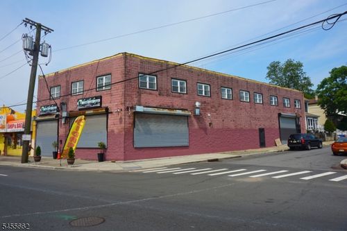 699 Frelinghuysen Ave, Newark, NJ, 07114-1304 | Card Image