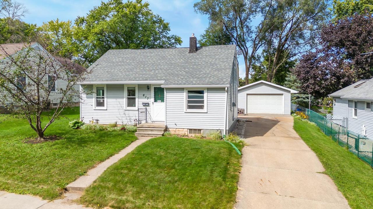 George St, Kaukauna, WI 54130