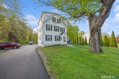 82 Spindle Hill Rd, Wolcott, CT, 06716-1722 | Card Image