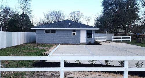 a-4502 Hirsch Rd, Houston, TX, 77026-2744 | Card Image