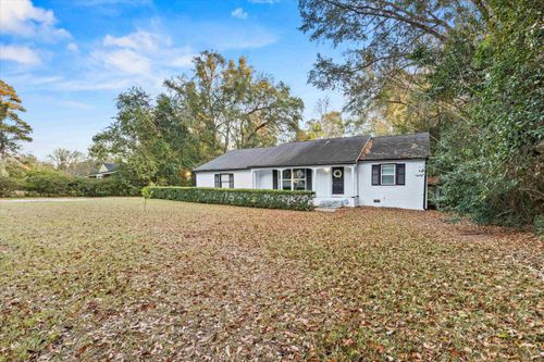 2121 Shady Oaks Dr, Tallahassee, FL, 32303-7335 | Card Image