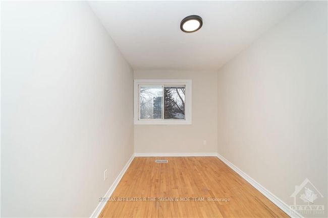 1514 A Lepage Ave, House attached with 3 bedrooms, 2 bathrooms and 2 parking in Ottawa ON | Image 14