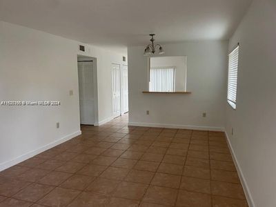 104 - 650 Nw 78th Ter, Condo with 3 bedrooms, 2 bathrooms and null parking in Pembroke Pines FL | Image 3